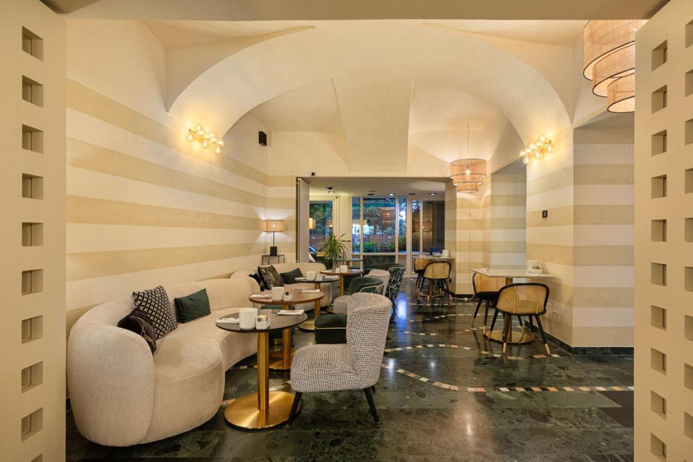 Hotel Ancora Verbania Exterior foto